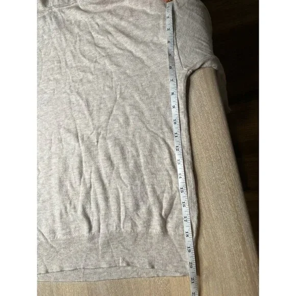 Theory Aria Hooded Pullover Sweater in Cream Beige Size Medium Wool Blend - Picture 7 of 8